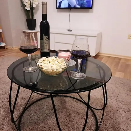 Apartman Lana Appartamento *