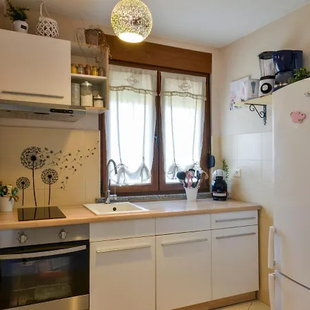 Apartman Lana *