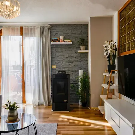 Apartman Lana *